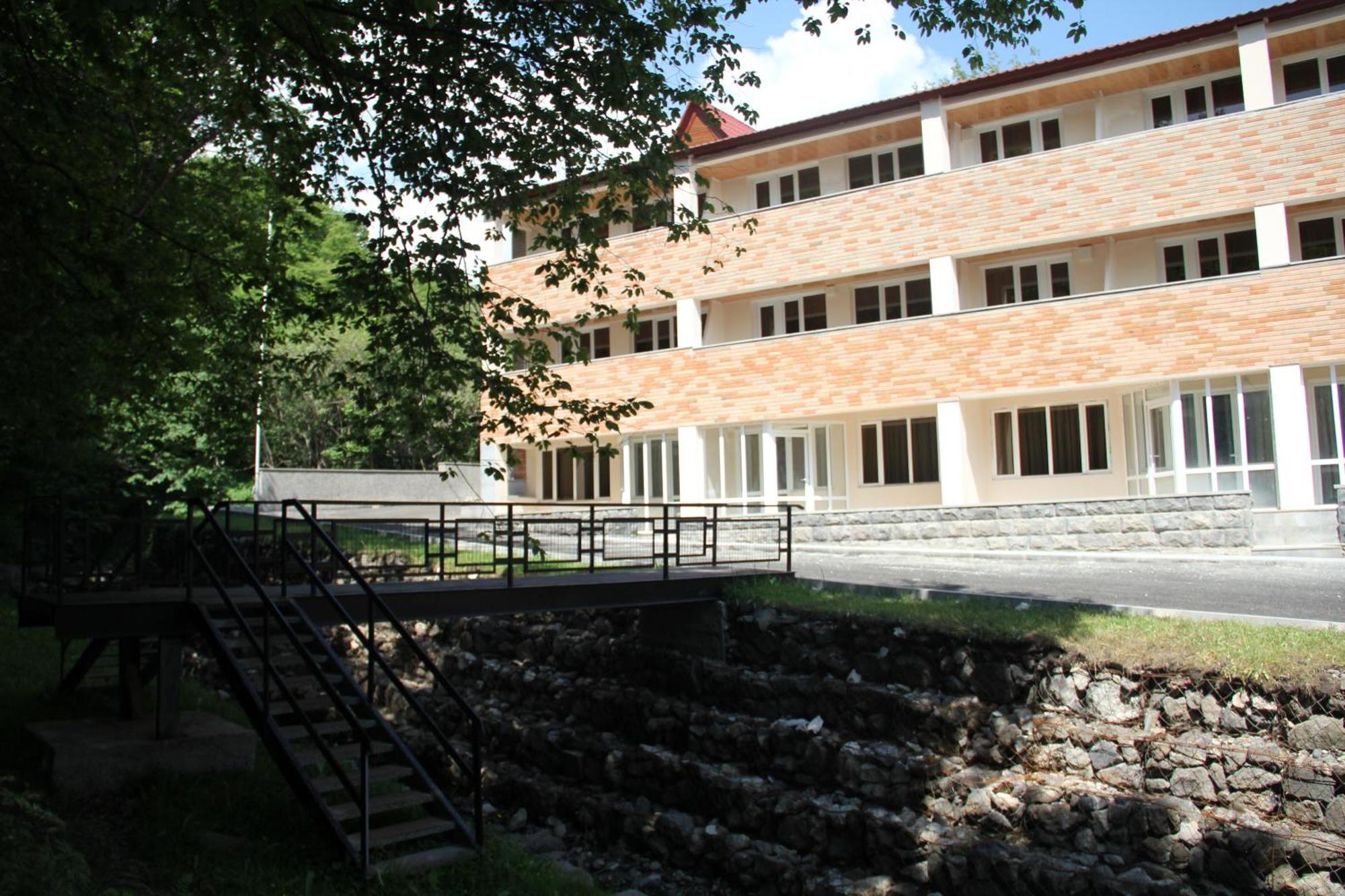 Tsaghkahovit Hotel Tsaghkadzor Exterior foto